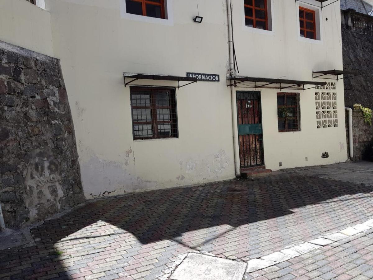 Apartamento 32 Juana De Arco Quito Buitenkant foto